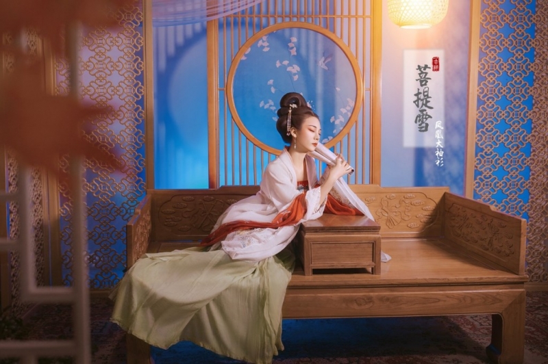 深藏闺中的古装美娇娘私人拍摄