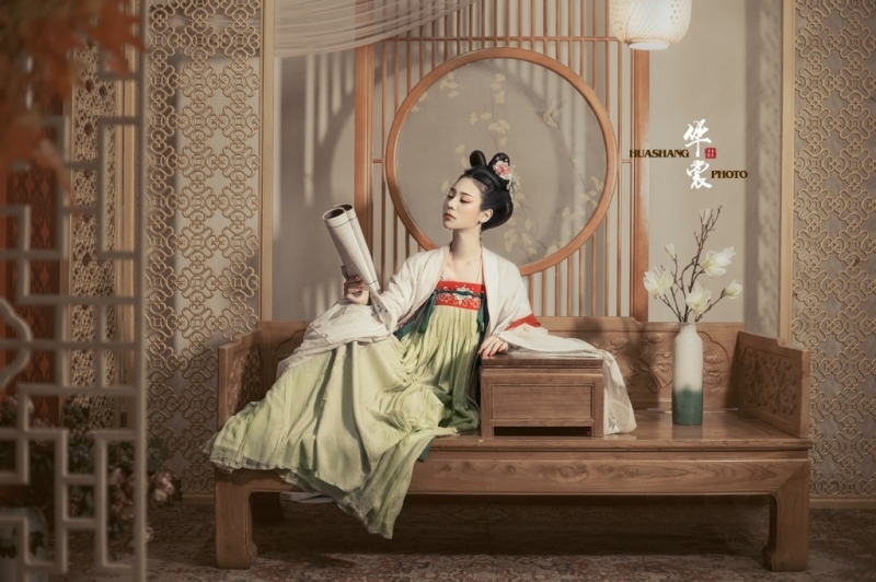 深藏闺中的古装美娇娘私人拍摄