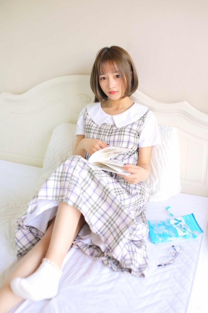 元气少女齐脖短发清纯动人套图