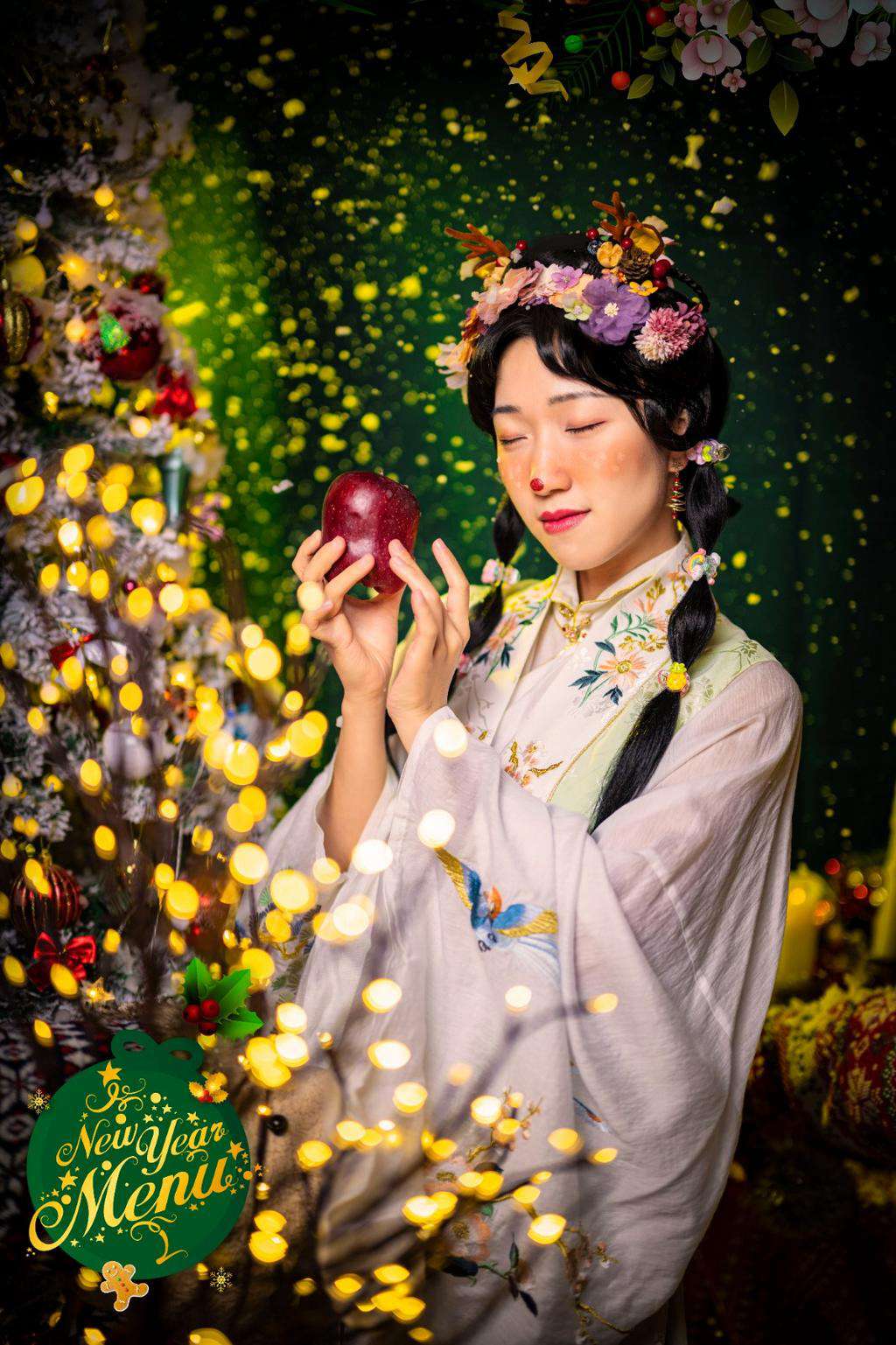 汉服少女俏皮可爱圣诞节写真集