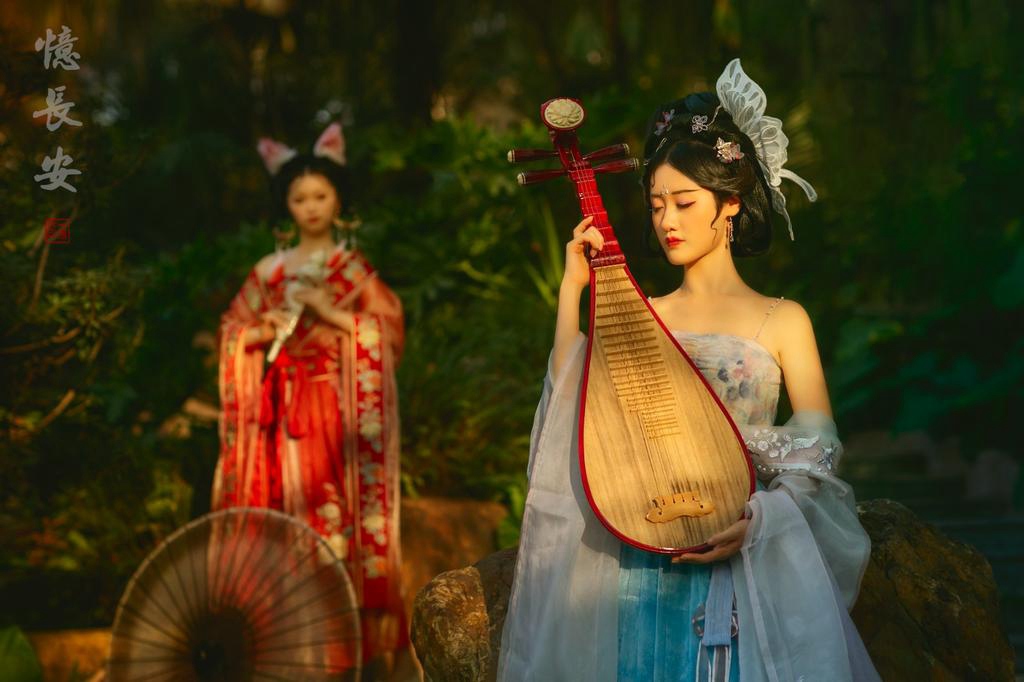 古装美女姐妹花个人写真艺术照