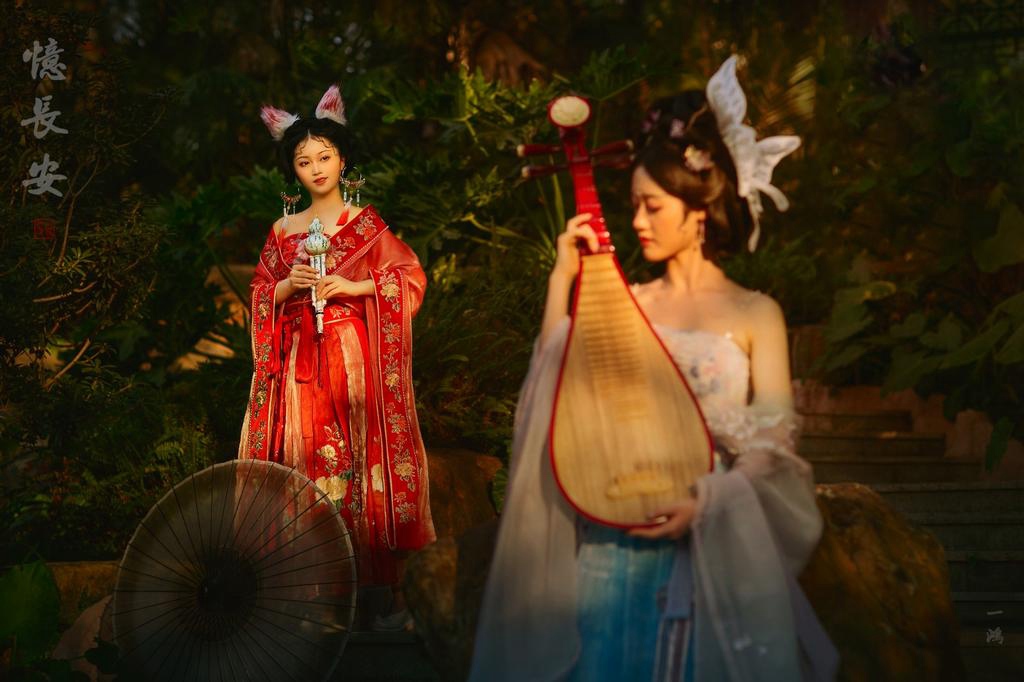 古装美女姐妹花个人写真艺术照