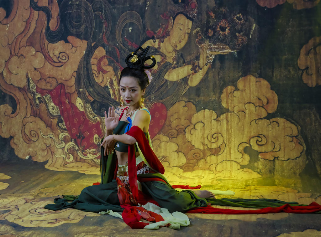 汉服美女敦煌飞天唯美古风摄影