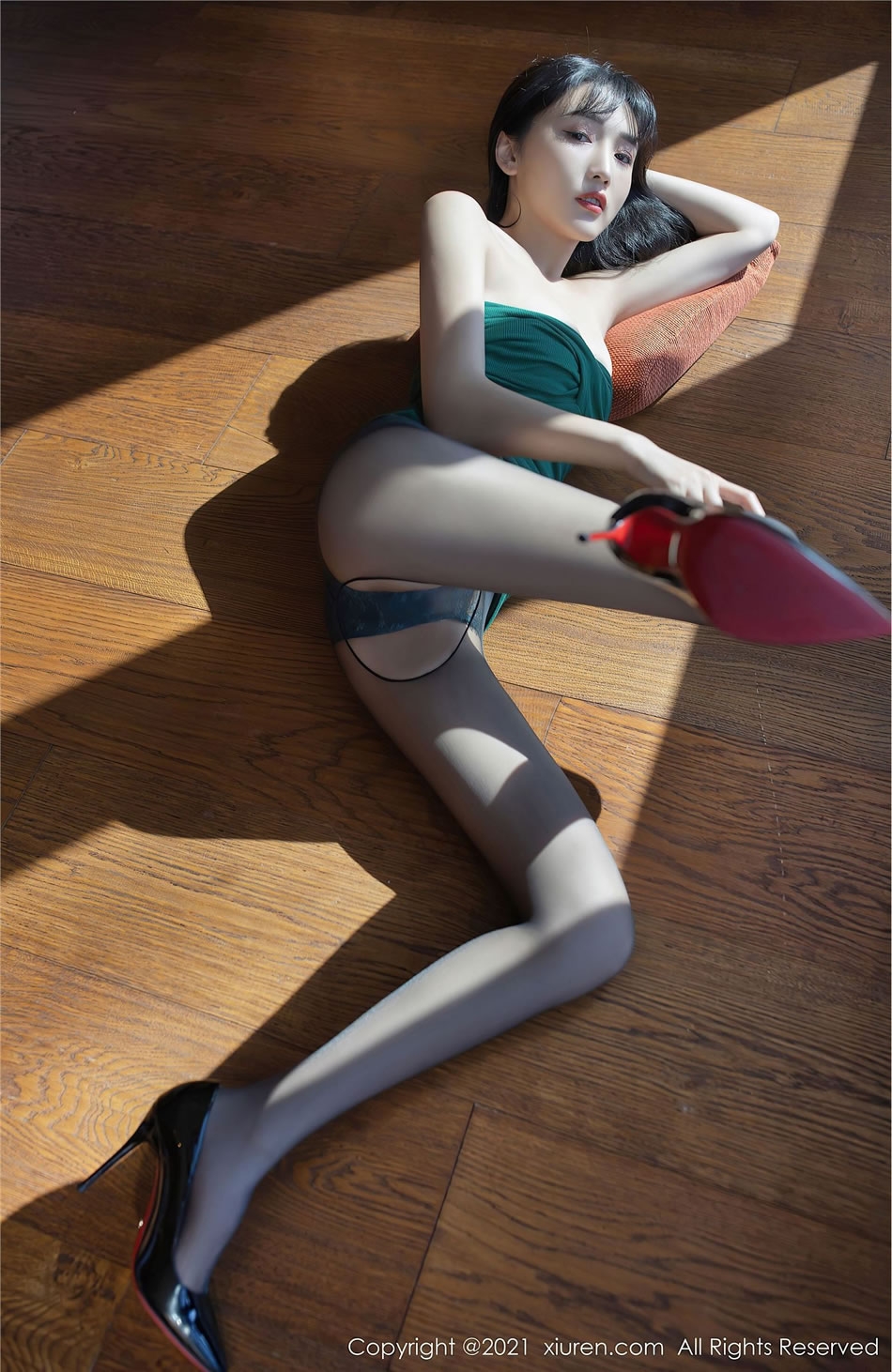 [XIUREN秀人网] 陆萱萱 NO.3167