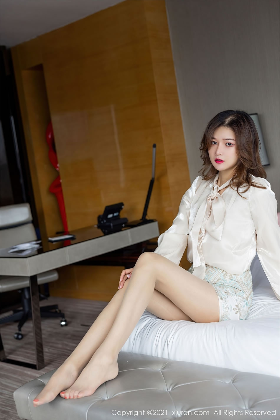 [XIUREN秀人网] 芷萱mimi NO.3211