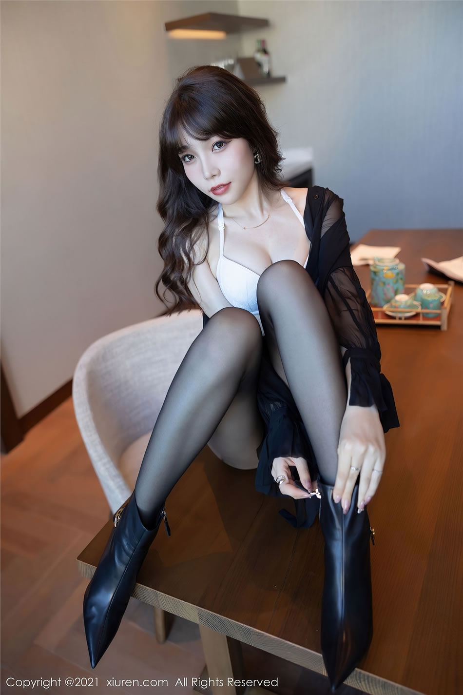 [XIUREN秀人网] 芝芝Booty NO.4114