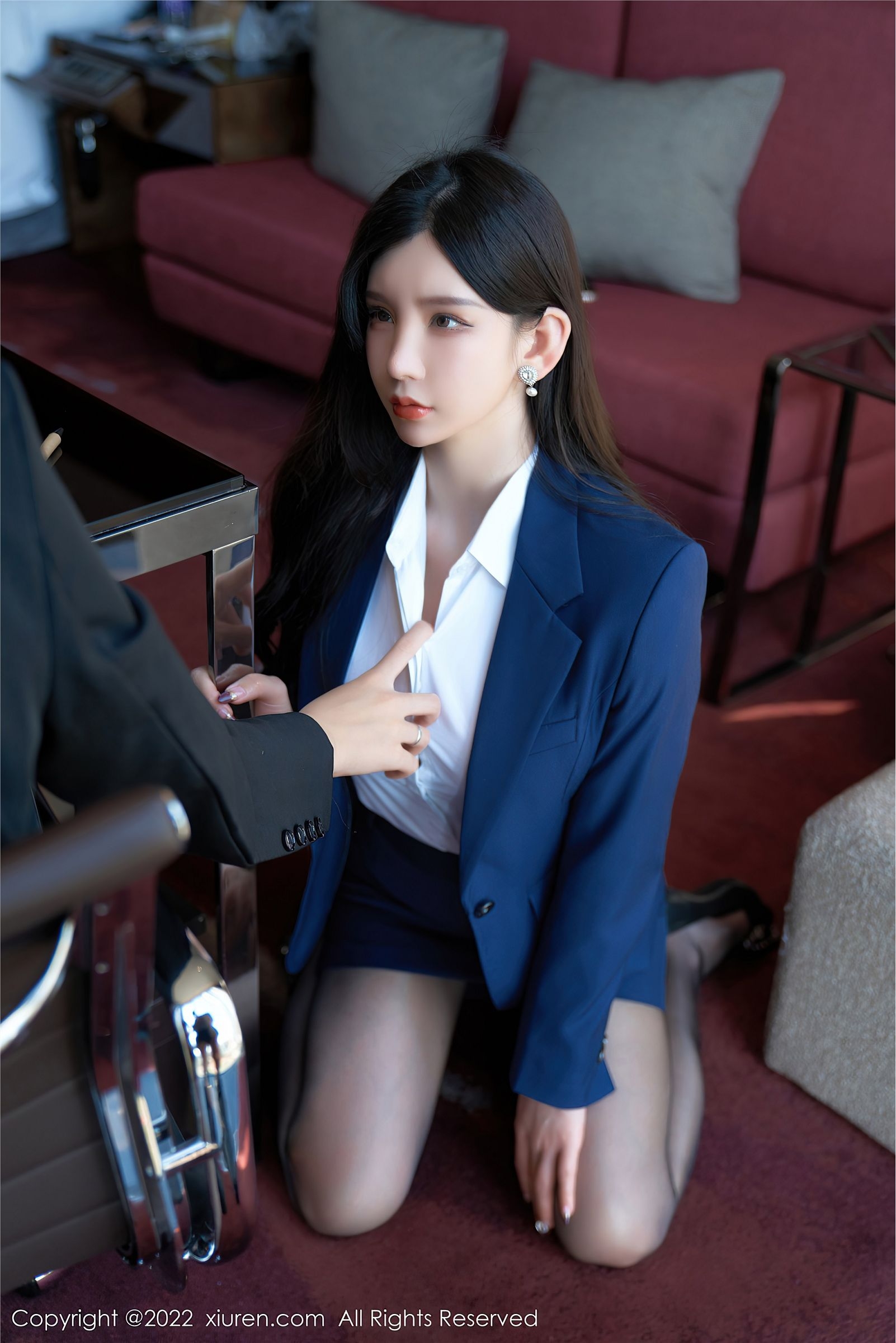 周于希Sally生活秘书照（黑色蕾丝情趣内衣）