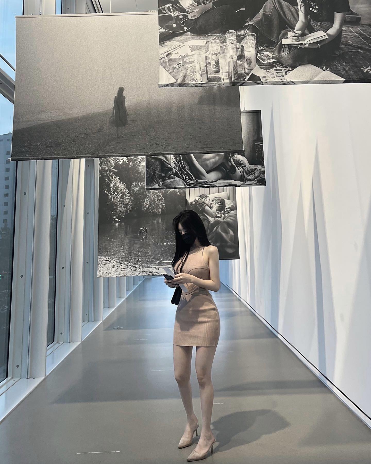 韩国女艺人Jo Hyun自拍写真（Instagram照片和视频）