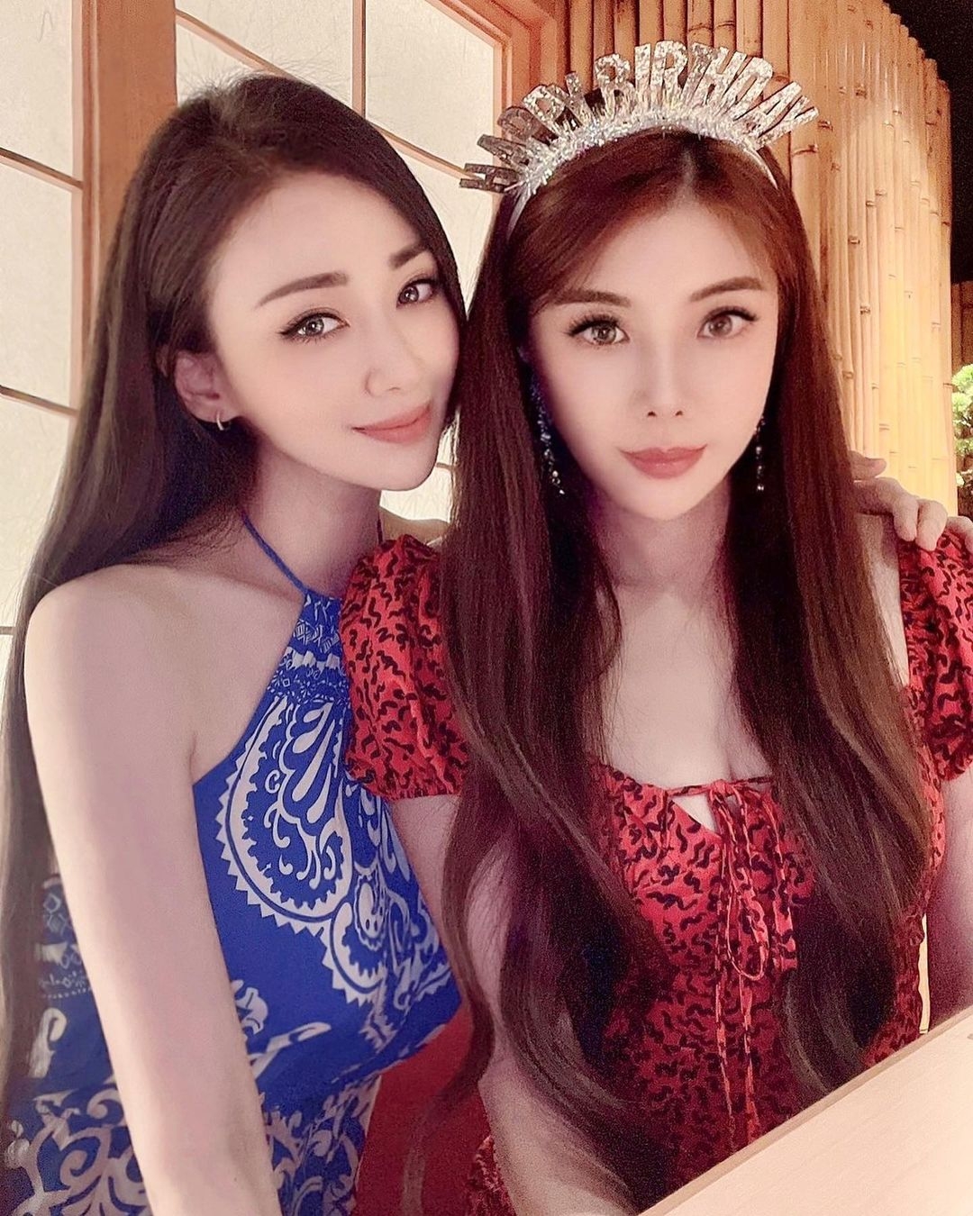 Instagram台日混血正妹“Queena”，精緻穿搭下还有性感好曲线