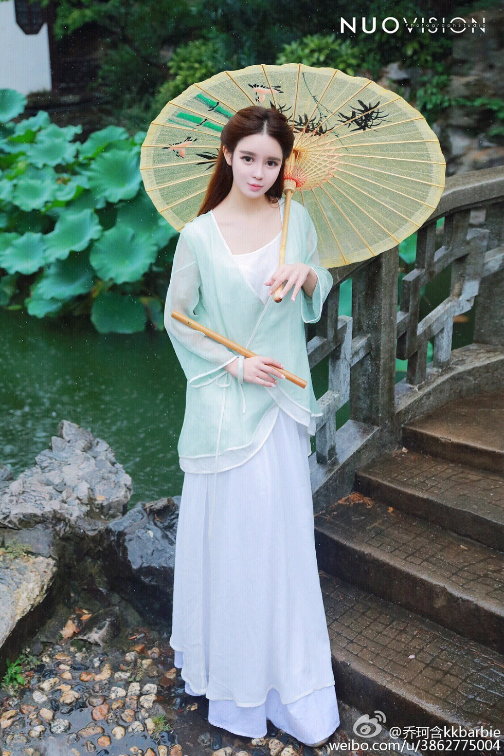 国产嫩模乔珂含居家私房大尺度诱惑写真90P