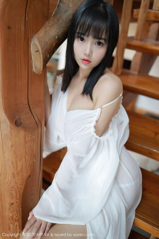 徐微微miaMFStar高清写真图VOL.260薄透服饰系列