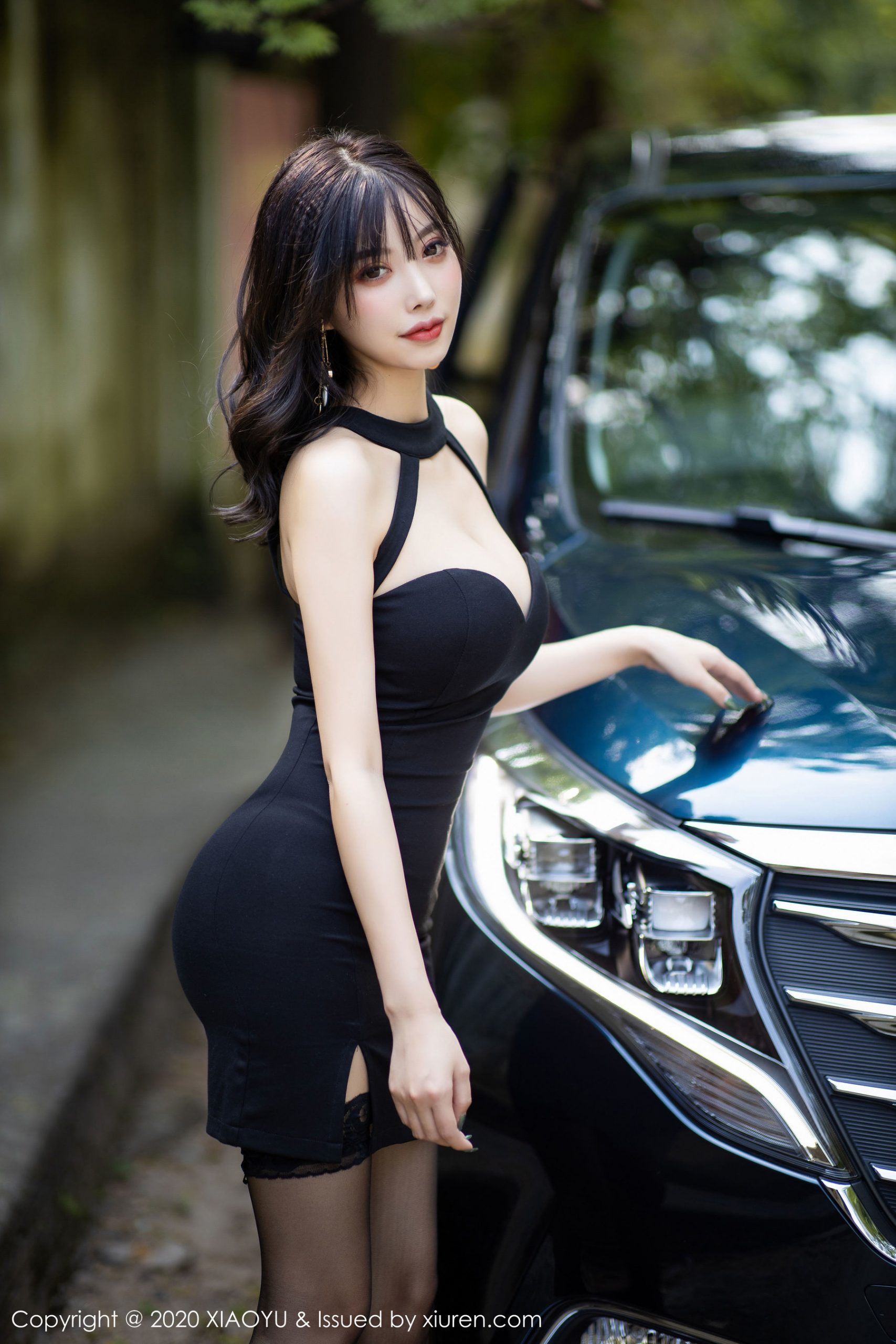 杨晨晨sugar《室外车拍主题系列》 [语画界XIAOYU] Vol.230 写真集