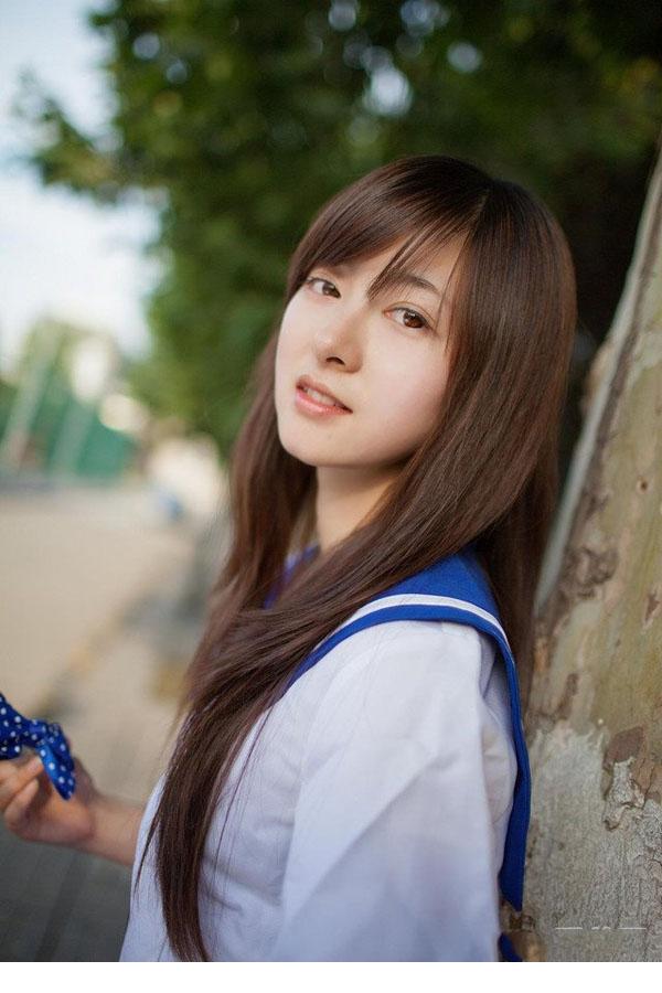 貌美如花水手服妹子很萌