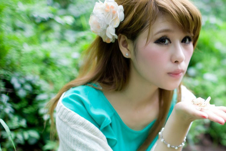 小清新美妞的悠闲生活