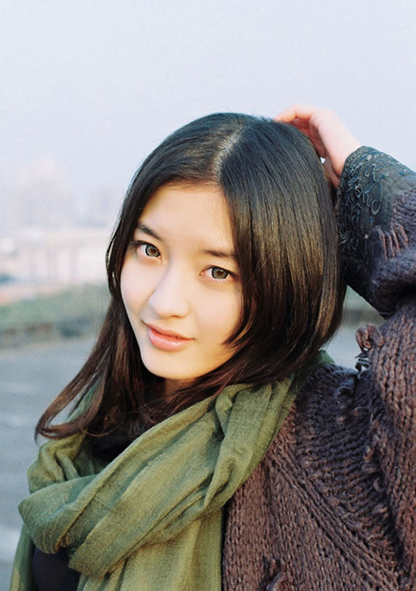 阳光女孩楼顶唯美写真-沐浴阳光