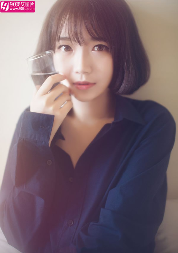 短发内衣美眉朦胧清纯唯美私房写真