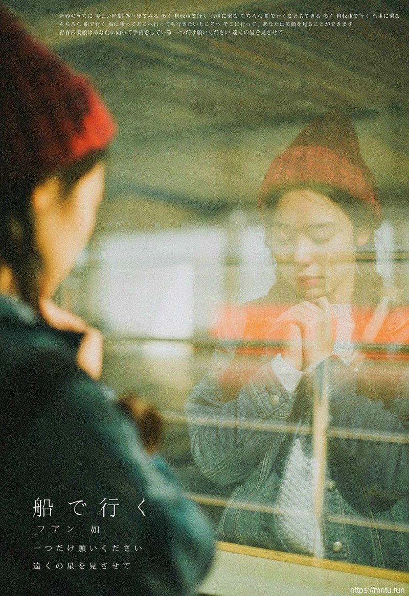 牛仔衣毛线帽美女复古情怀写真