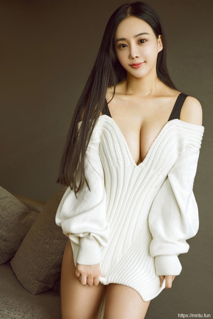 翘臀尤物孙晚桐性感私拍