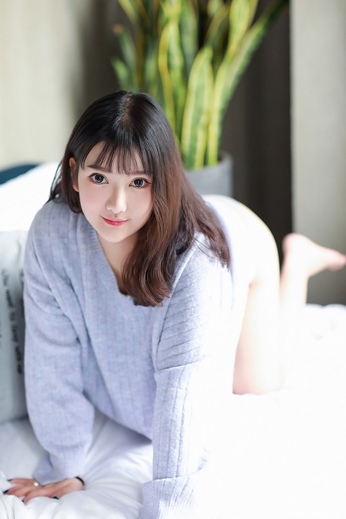 萌妹小尤奈童颜巨乳