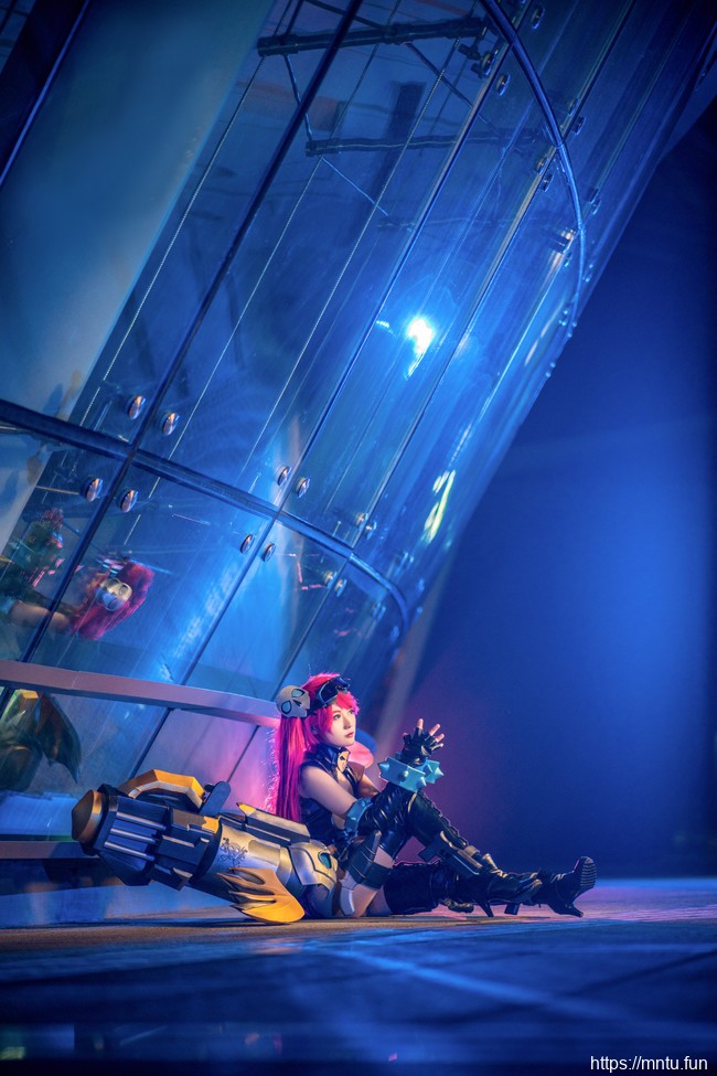 纯情少女北川白鸟COS王者荣耀杀手不太冷孙尚香