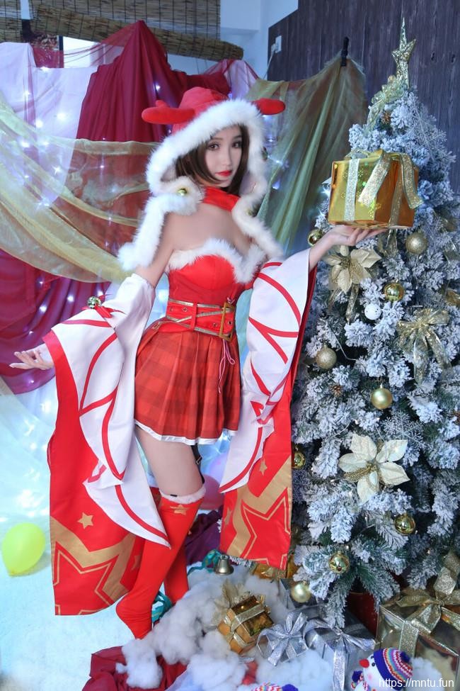 性感美女红绿色喵COSPLAY王者荣耀圣诞恋歌貂蝉