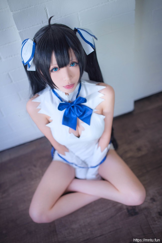 [足控福利] 清纯少女青青子w角色扮演赫斯缇雅