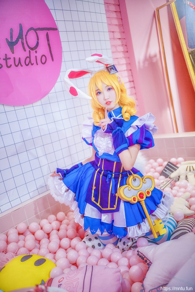 清纯萝莉炸毛兔COSPLAY王者荣耀仙境爱丽丝妲己