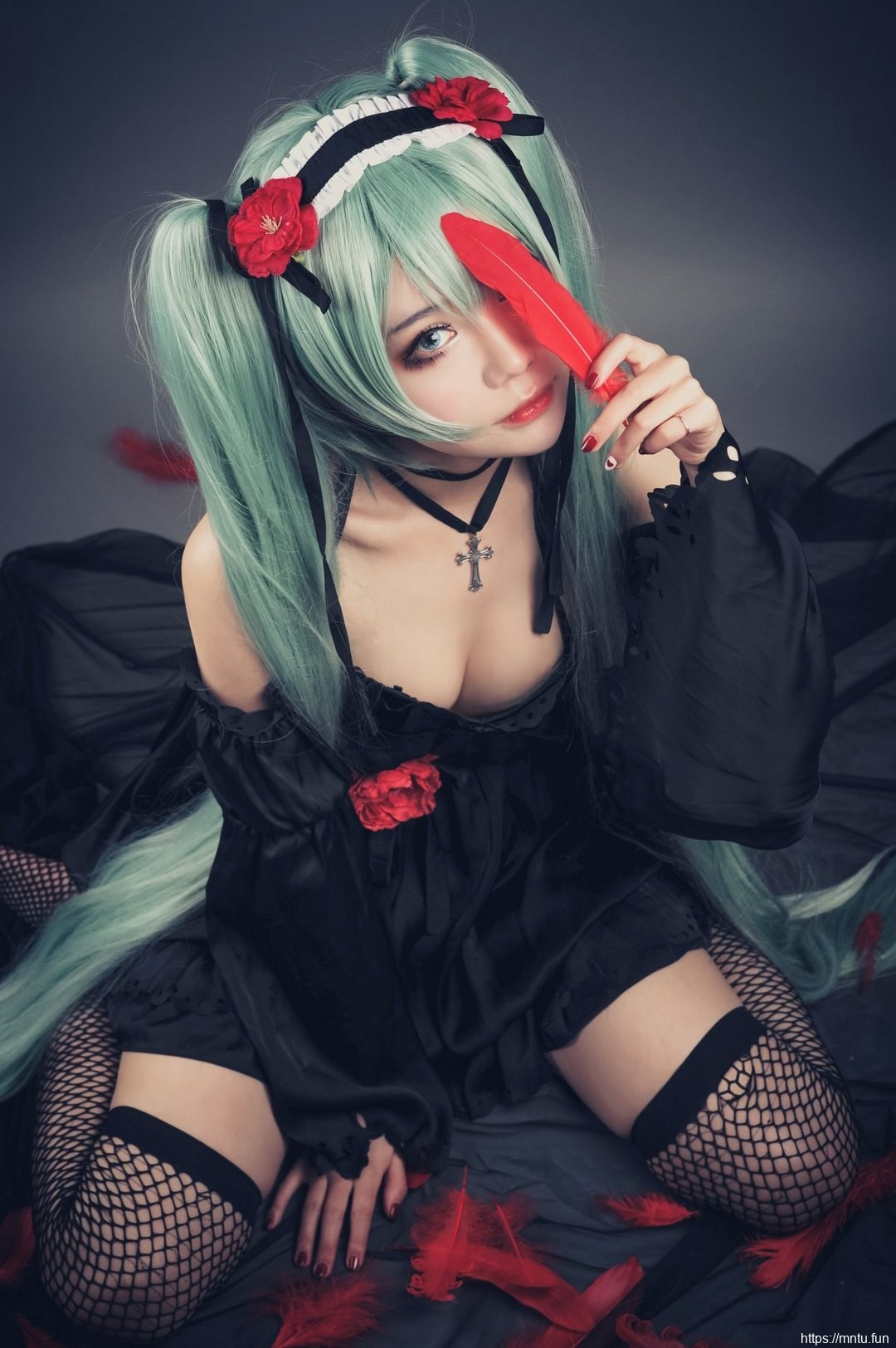 冷艳性感美女cosplay初音未来禁忌之恋坎特雷拉