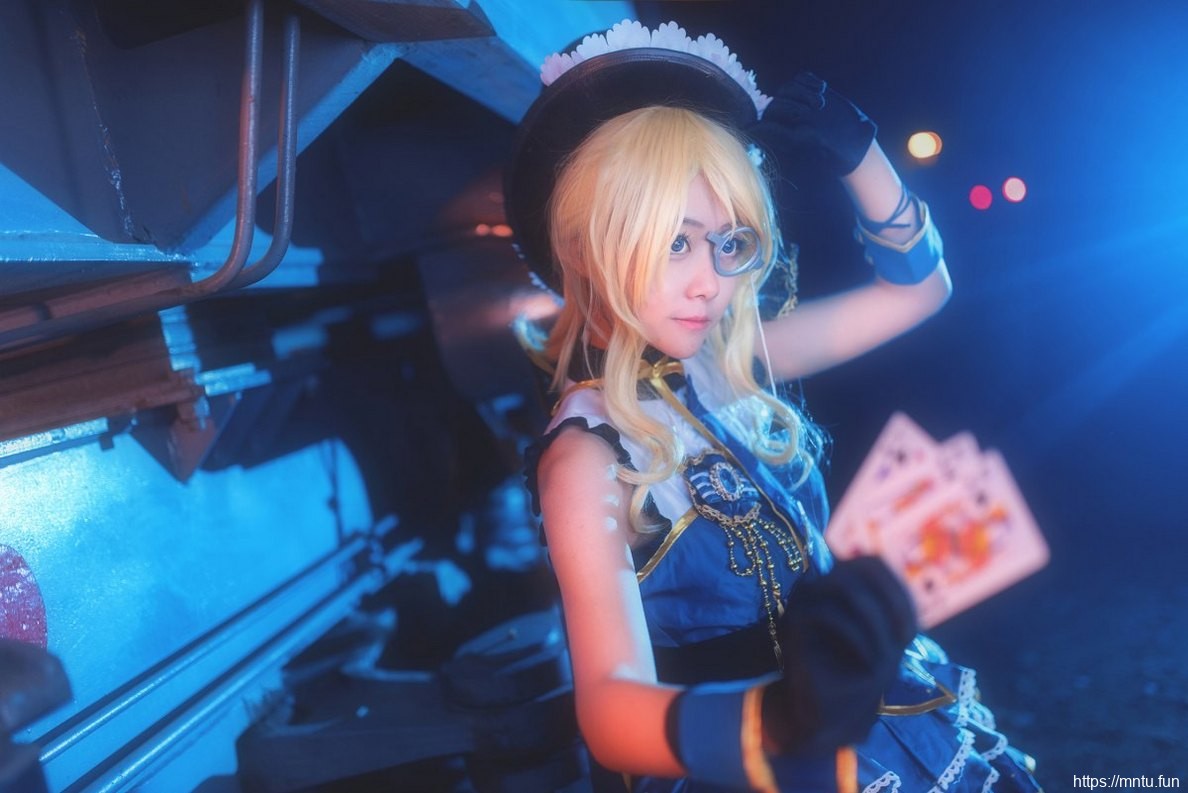 楚楚动人萌妹Cosplay动漫美女绚濑绘里