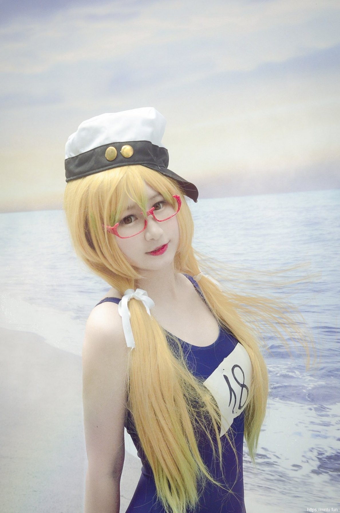 萌萌哒美少女性感泳衣cosplay舰队collection舰娘伊8