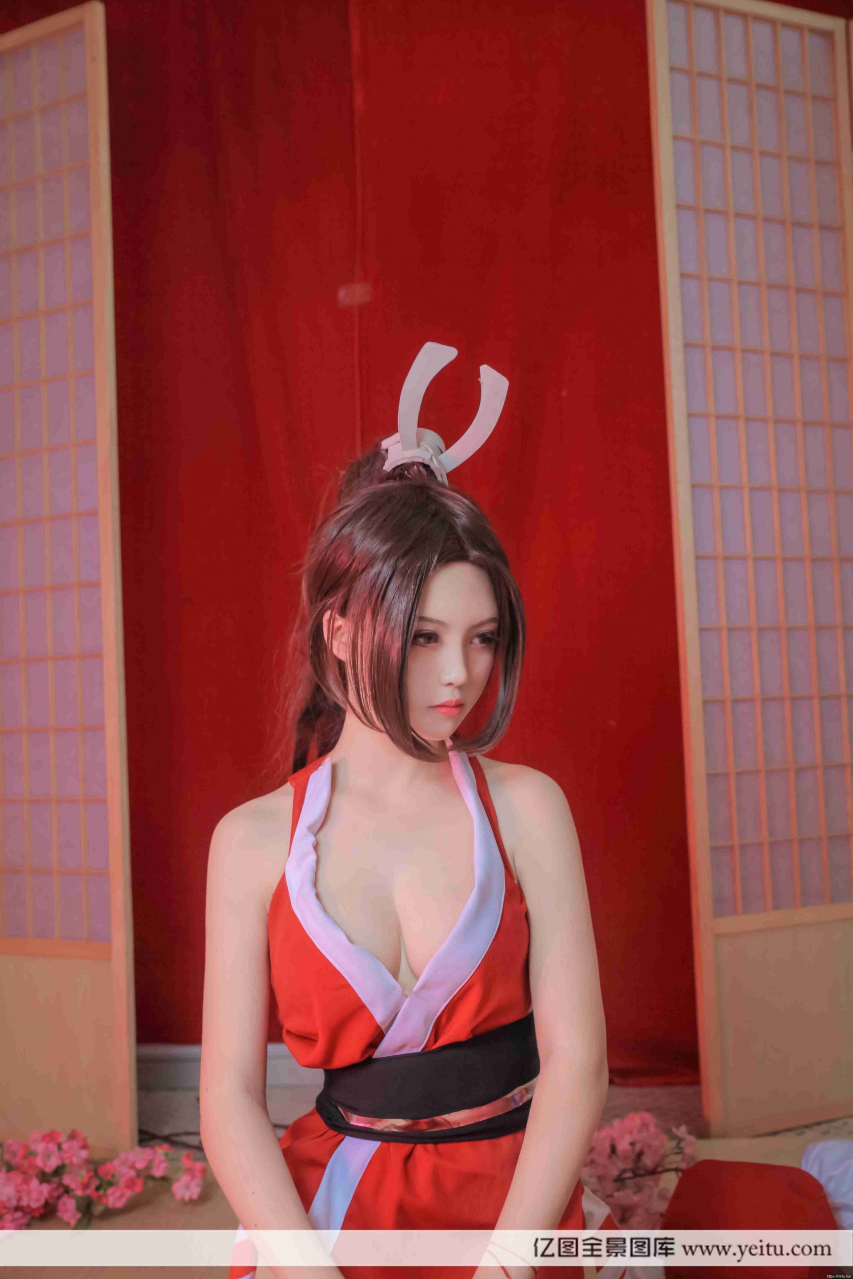 性感美女三司COSPLAY王者荣耀不知火舞