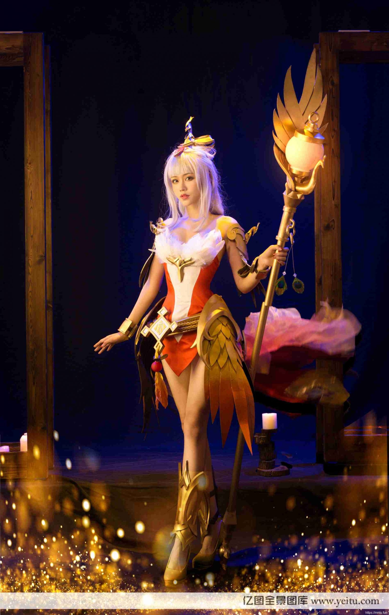 性感美女桃昔COSPLAY王者荣耀凤凰于飞王昭君