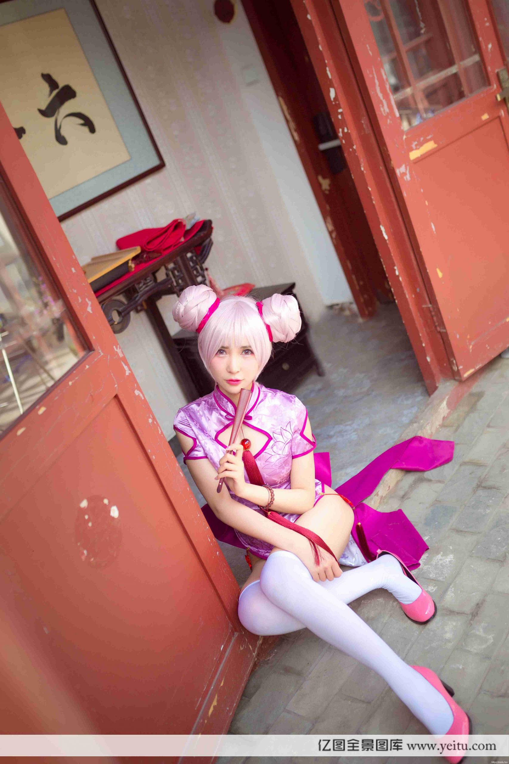 清纯萌妹子常飞飞COSPLAY王者荣耀小乔