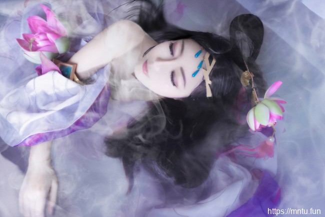 性感美女cosplay王者荣耀貂蝉福利图片