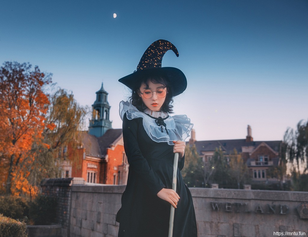 可爱萝莉万圣节cos小巫女写真福利高清图片