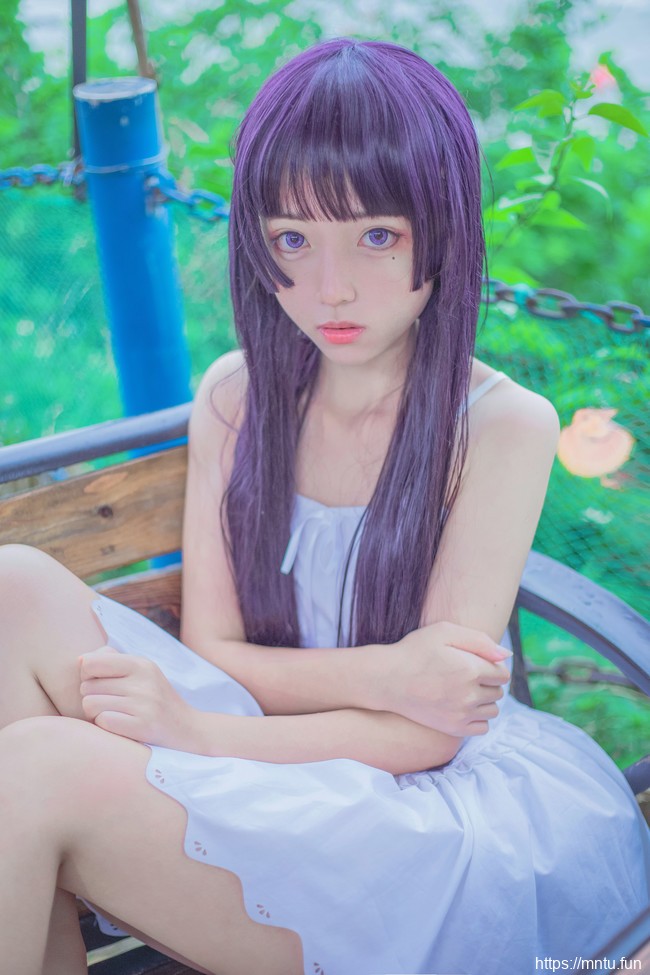 可爱美女cos五更琉璃忧郁温馨写真图片