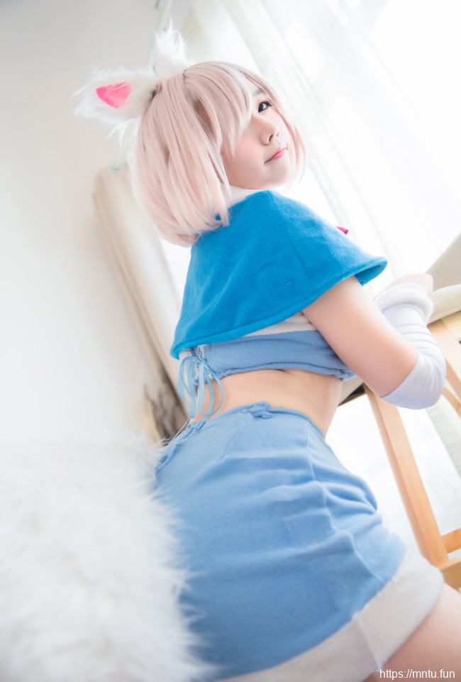 清纯美女cosplay芙芙性感写真图片