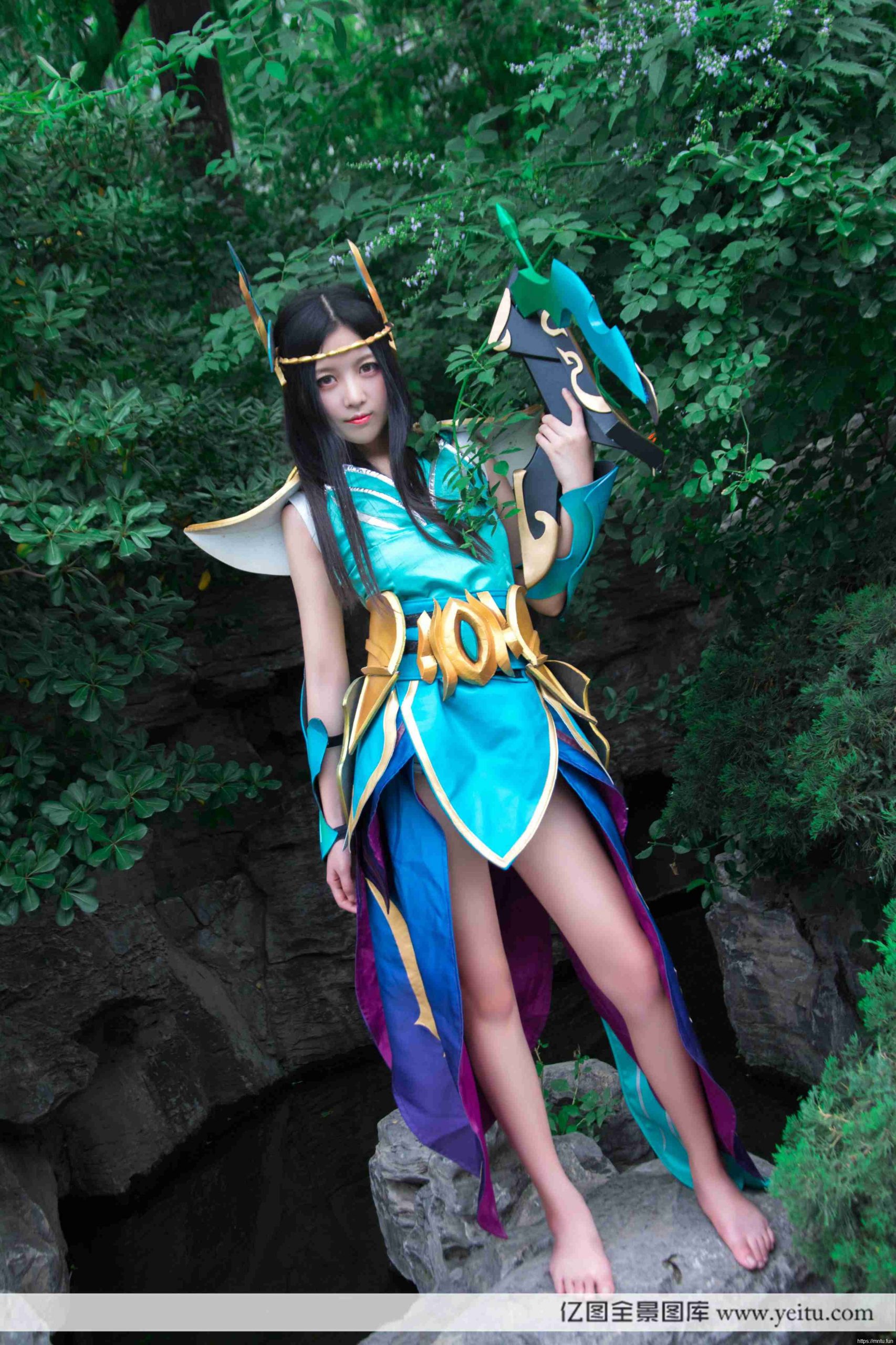 清纯美女细柳新蒲COSPLAY王者荣耀虞姬