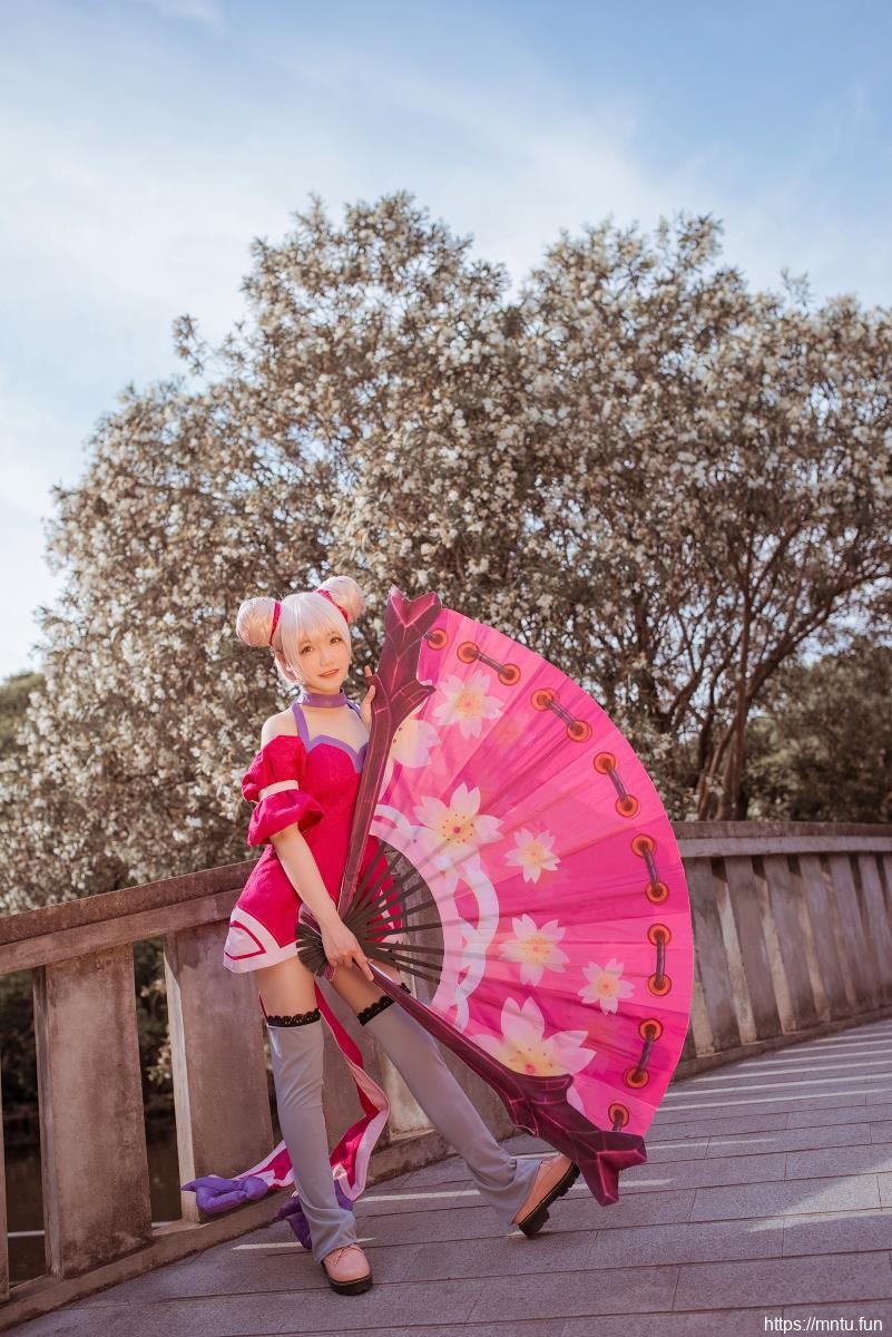 清纯美女DCat凳猫猫COSPLAY王者荣耀小乔