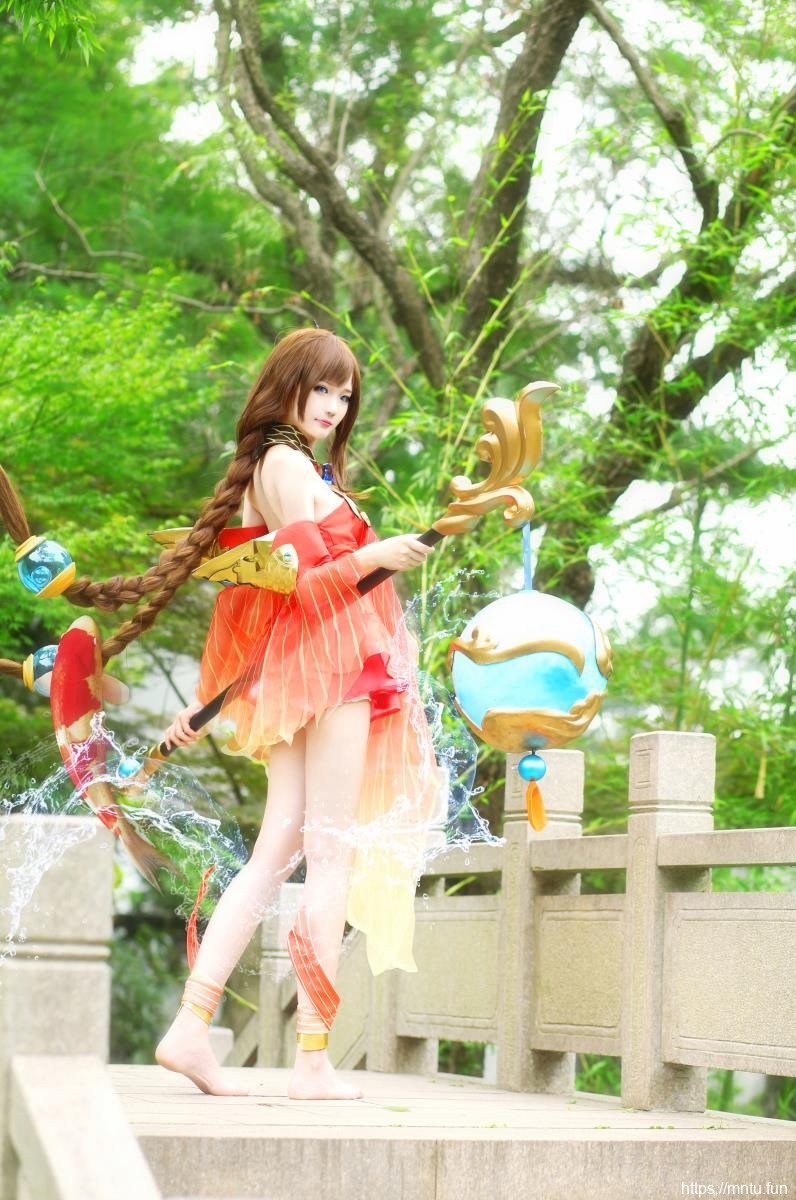 长发美女花兮aiyo角色扮演王者荣耀沧海之曜大乔