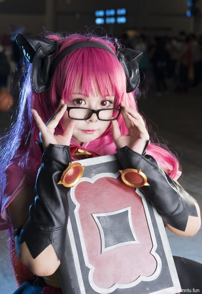 双马尾萝莉朽凉Sakura角色扮演王者荣耀安琪拉