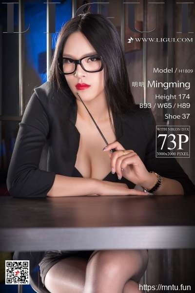 腿模明明丝袜美腿丝足写真~