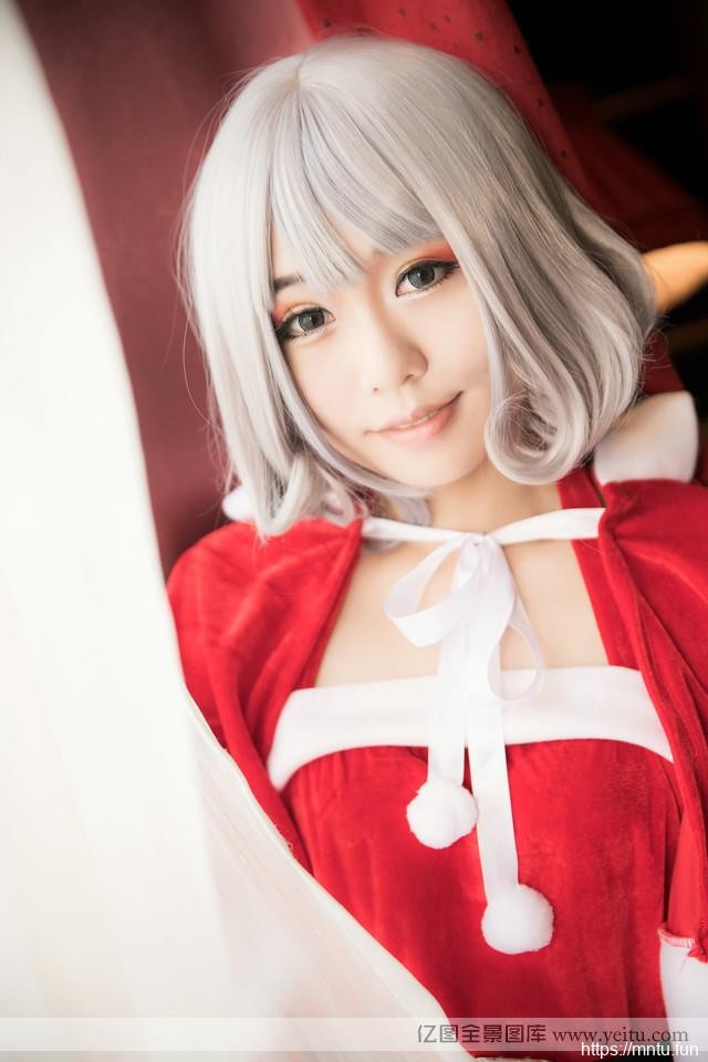 圣诞节清纯可爱美眉cosplay庆贺