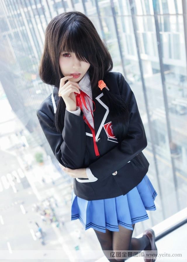 萝莉美女着校服cosplay制服诱惑