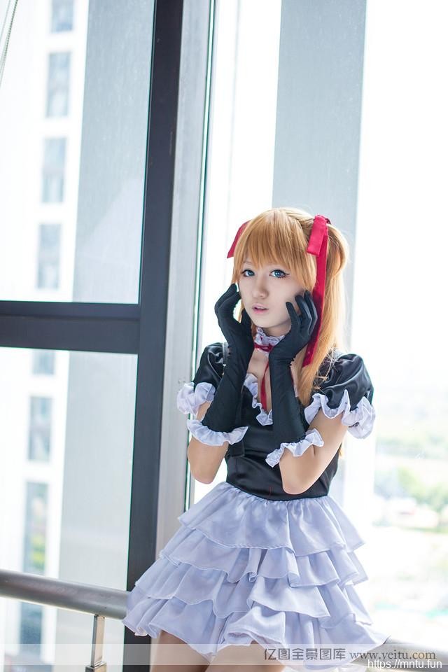 动漫展上的萌妹子们的清纯拍摄