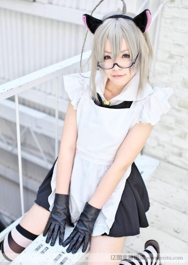 超萌清纯女仆猫耳制服cosplay