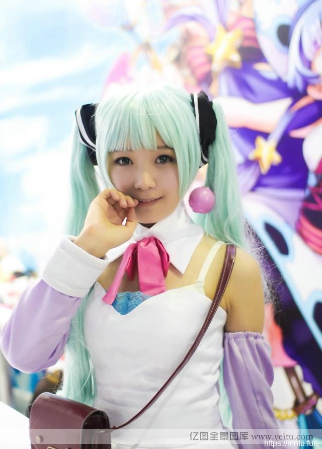 清新娃娃脸学生妹cosplay网站纯美cosplay