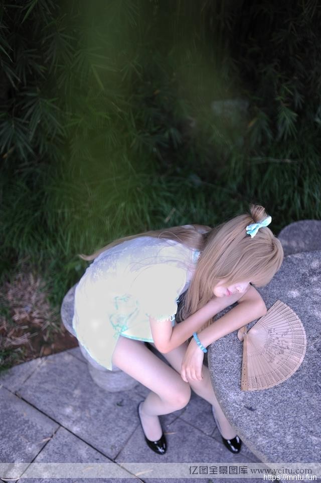 Locosplay工口ve Live南小鸟性感旗袍美腿Cosplay