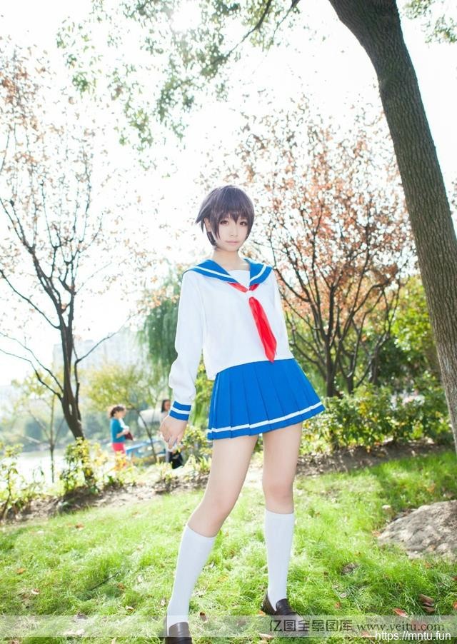 可爱双萝莉网上cosplay校服甜美cosplay