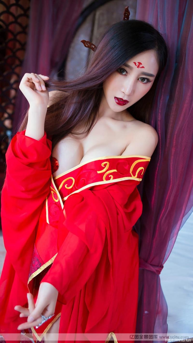 诱惑美女邹晶晶cosplcosplay制服ay花千骨